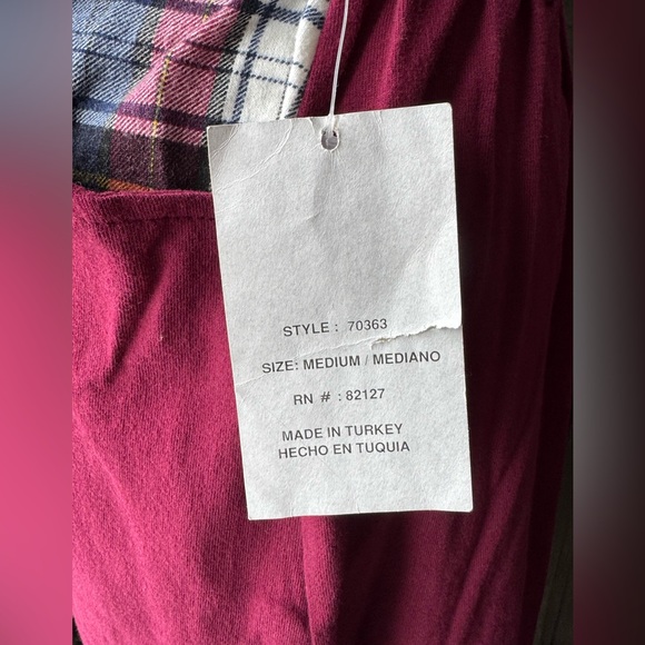 Capacity Vintage 90s  Button-Front Pencil Skirt in Rich Red plaid accents medium - Picture 3 of 10